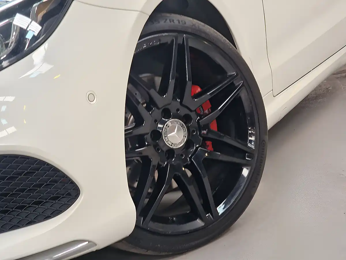 Used 2016 Mercedes-Benz E-Class AMG Line Edition Coupe Designo Diamond White - Interior and Exterior details 17