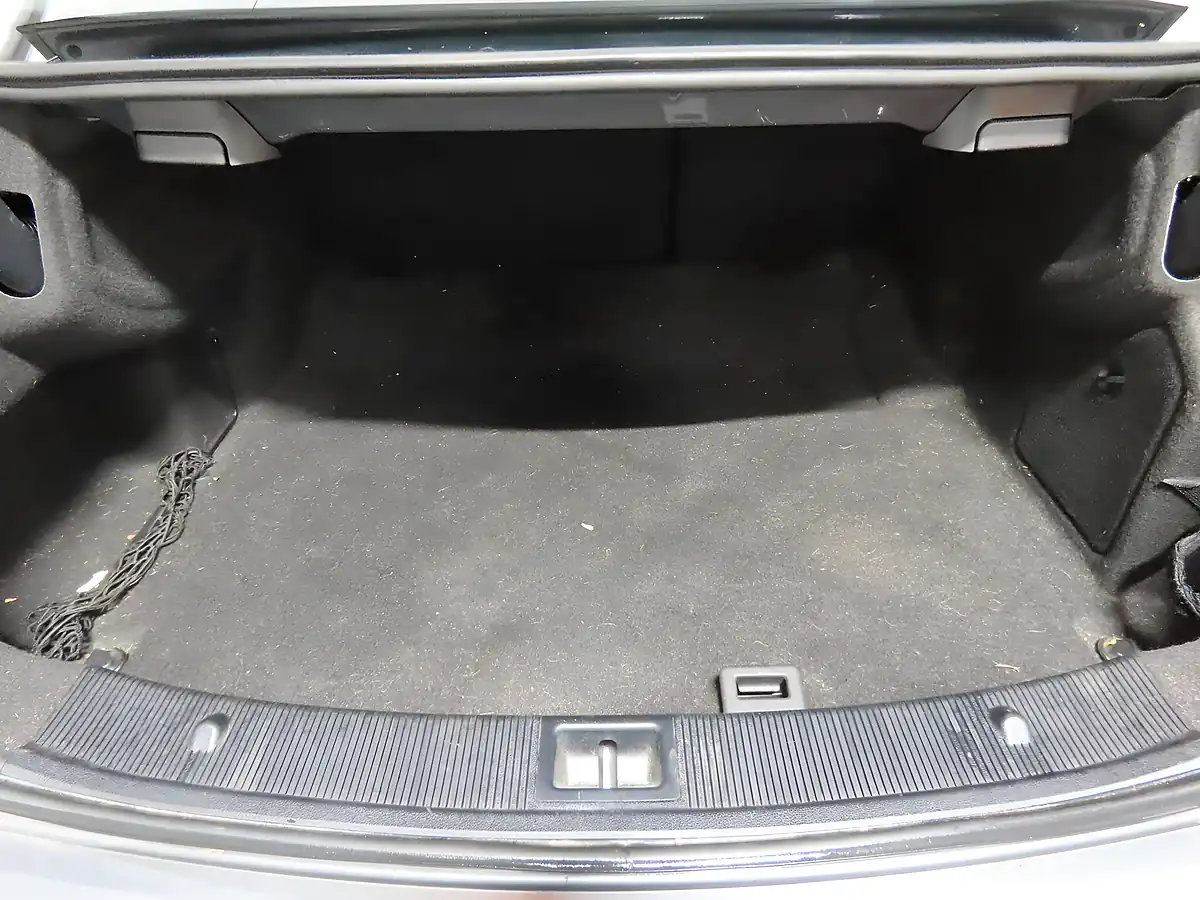 Used 2016 Mercedes-Benz E Class AMG Line Edition Grey - Interior and Exterior details 12