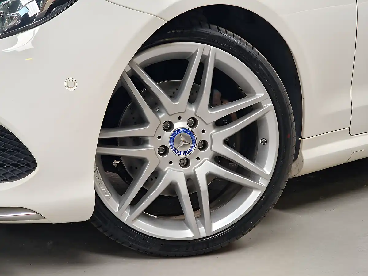 Used 2016 Mercedes-Benz E-Class AMG Line Polar White - Interior and Exterior details 11
