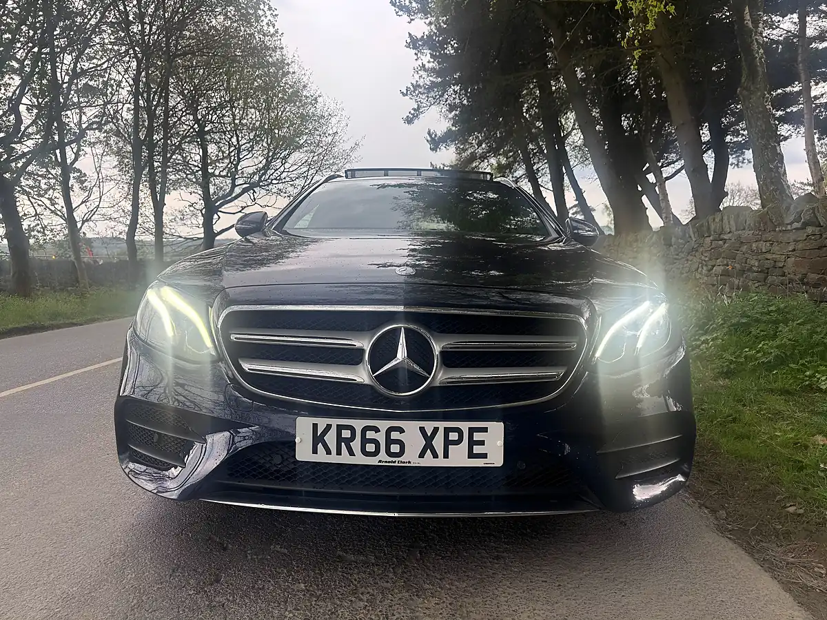 Used 2016 Mercedes-Benz E Class AMG Line (premium) Blue - Interior and Exterior details 12