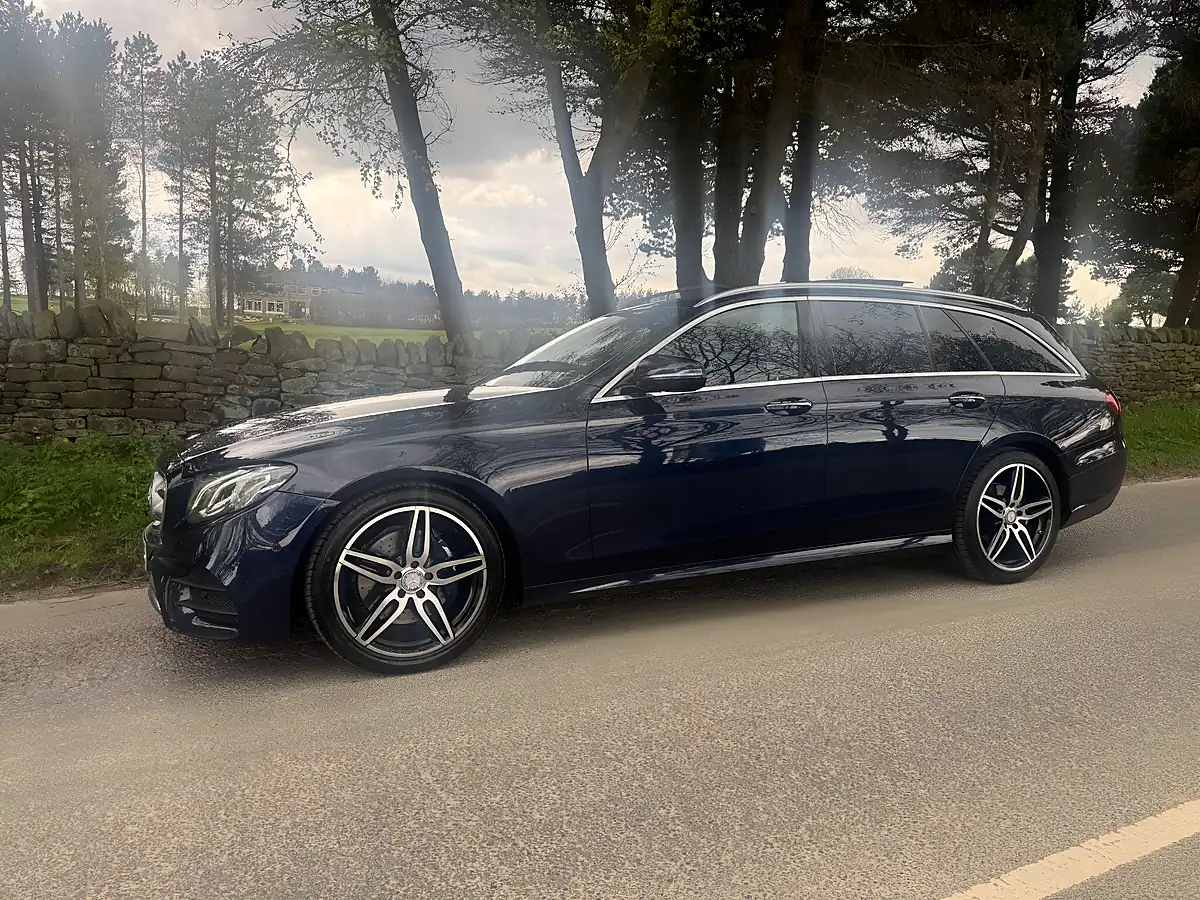 Used 2016 Mercedes-Benz E Class AMG Line (premium) Blue - Interior and Exterior details 16