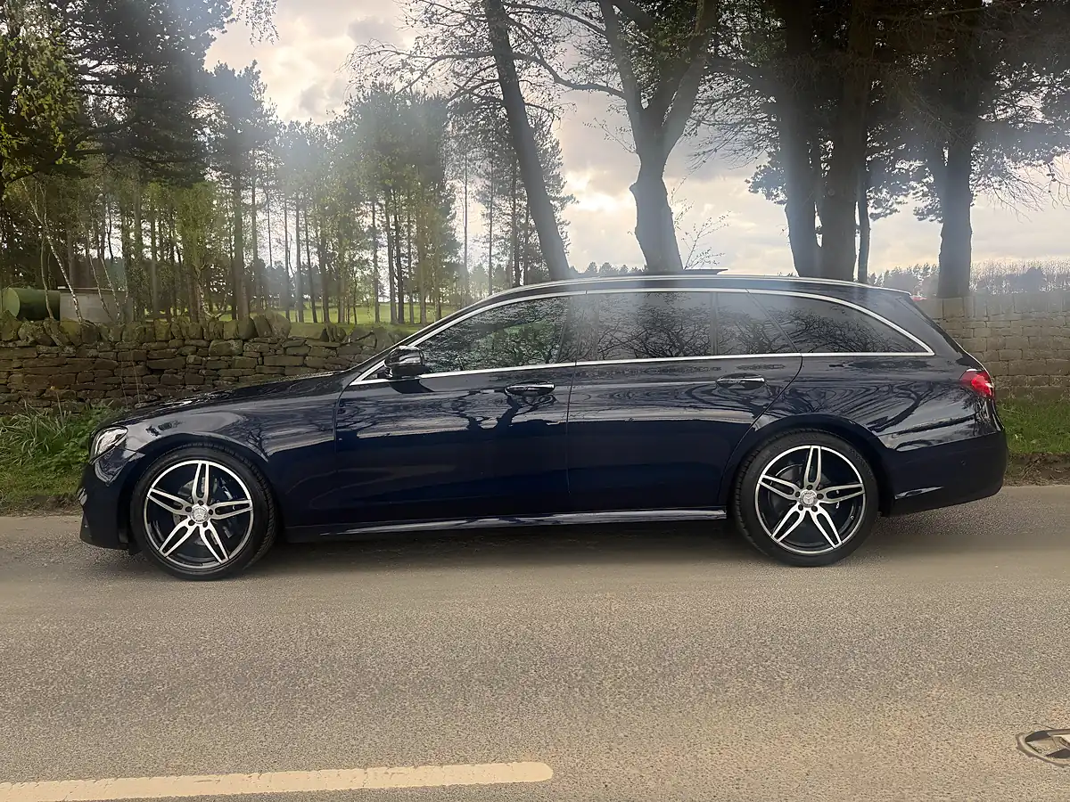 Used 2016 Mercedes-Benz E Class AMG Line (premium) Blue - Interior and Exterior details 18