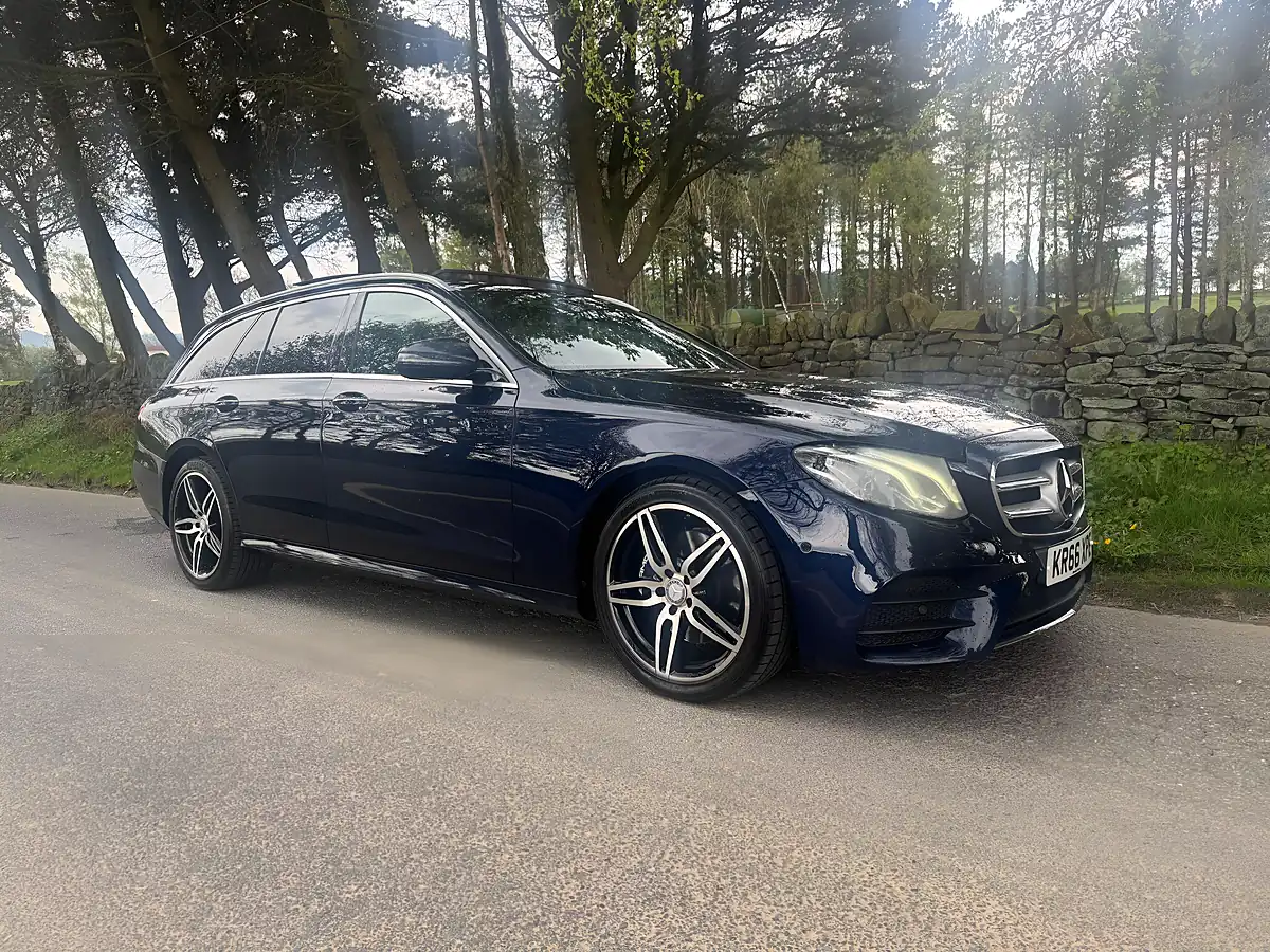Used 2016 Mercedes-Benz E Class AMG Line (premium) Blue - Interior and Exterior details 2