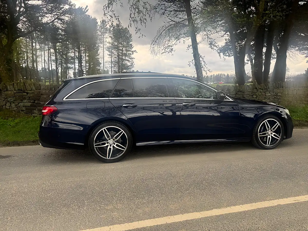 Used 2016 Mercedes-Benz E Class AMG Line (premium) Blue - Interior and Exterior details 6