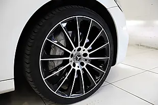 Used 2016 Mercedes-Benz E Class AMG Line (premium Plus) White - Interior and Exterior details 3
