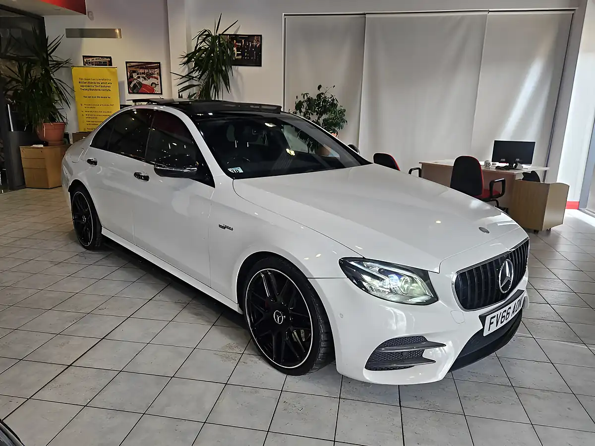 Used 2016 Mercedes-Benz E Class AMG Line White - Front View