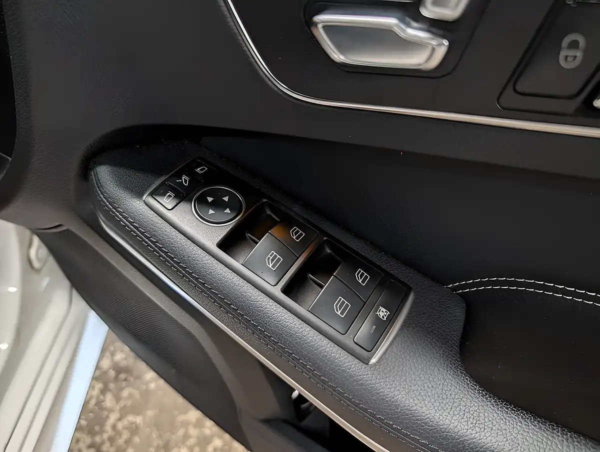 Used 2016 Mercedes-Benz E-Class AMG Night Edition (premium) White - Interior and Exterior details 5
