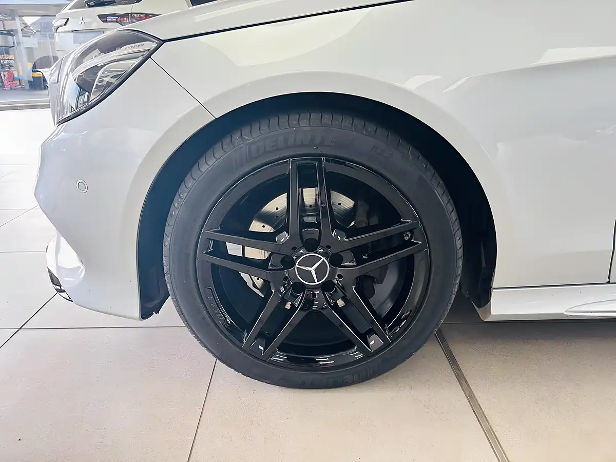 Used 2016 Mercedes-Benz E Class AMG Night Edition Silver - Interior and Exterior details 15