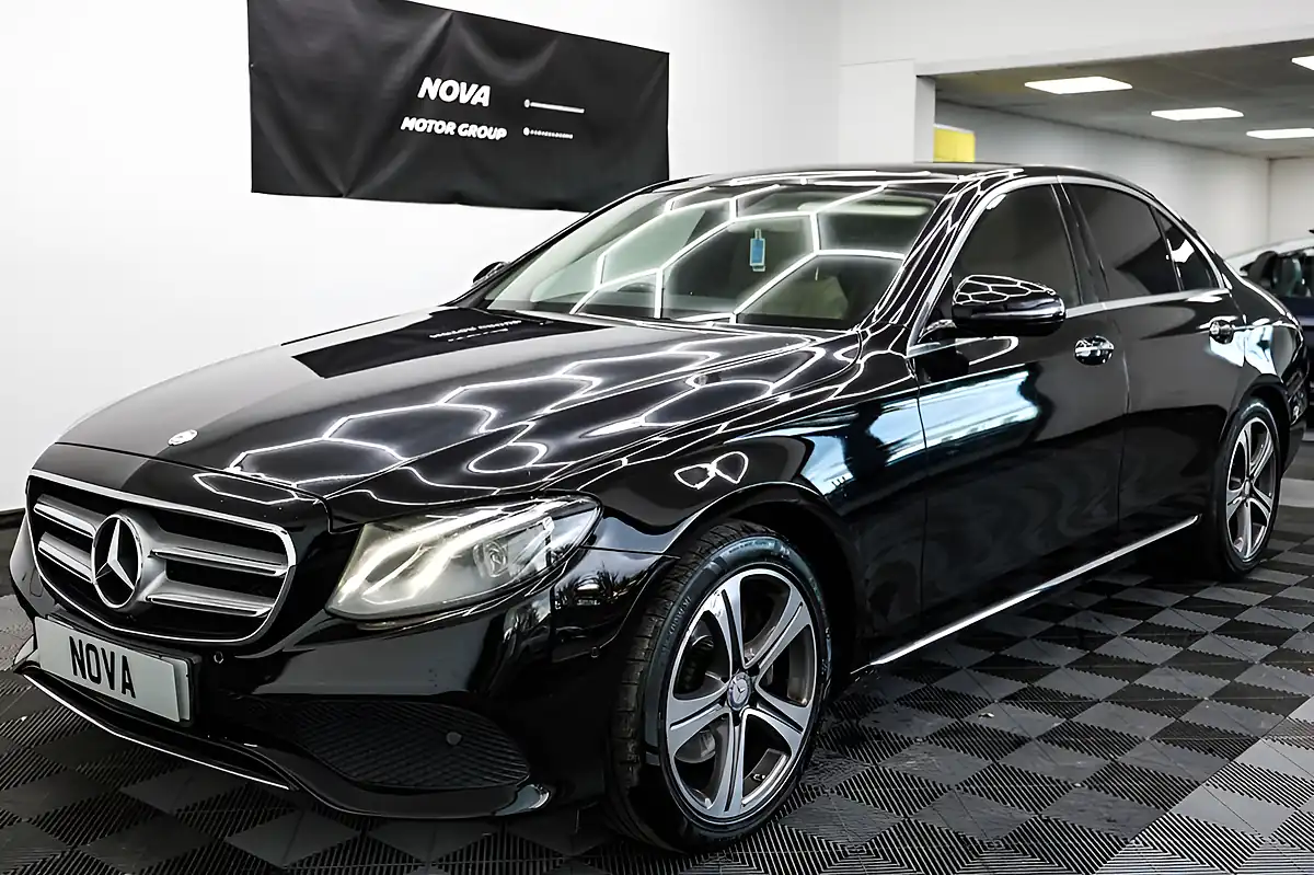 Used 2016 Mercedes-Benz E-Class Se (premium) Black - Interior and Exterior details 7
