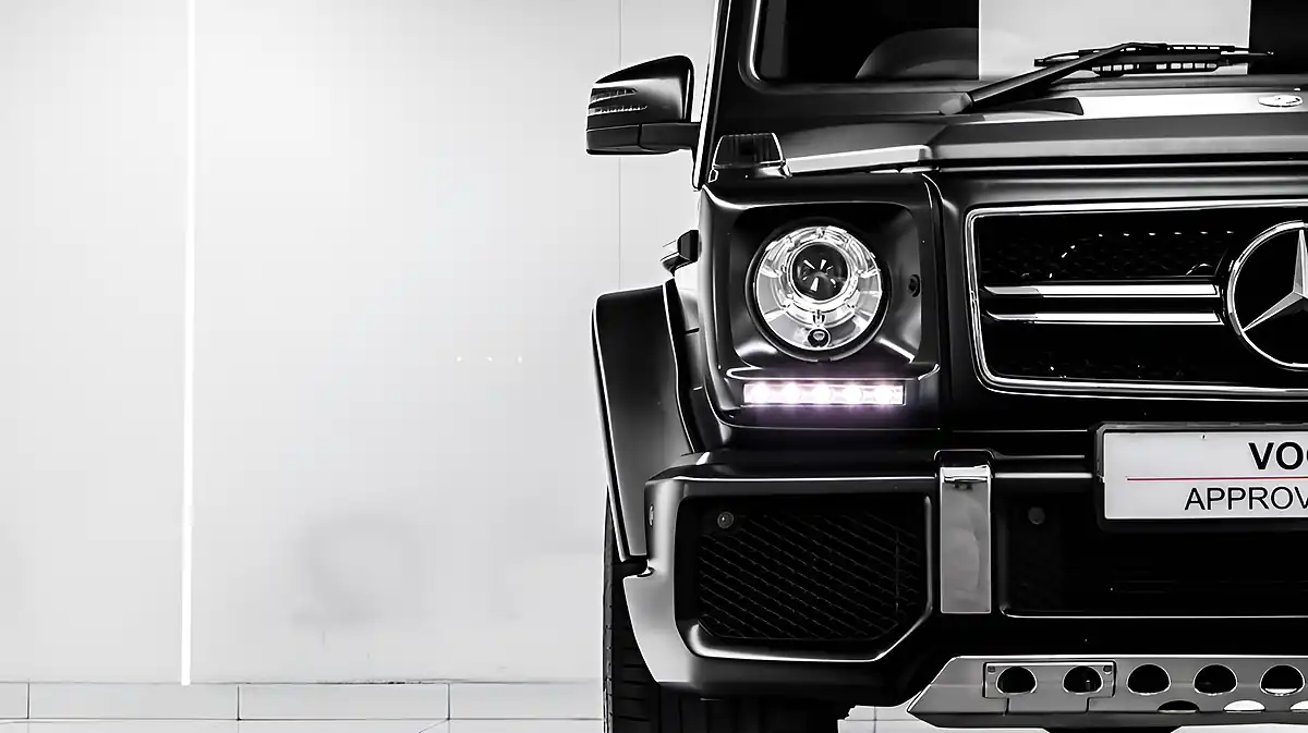 Used 2016 Mercedes-Benz G Class Black - Interior and Exterior details 8