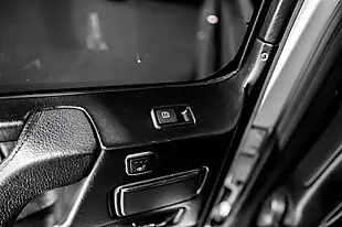 Used 2016 Mercedes-Benz G Class G63 AMG White - Interior and Exterior details 19