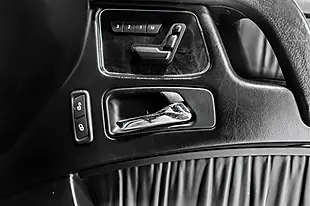 Used 2016 Mercedes-Benz G Class G63 AMG White - Interior and Exterior details 6