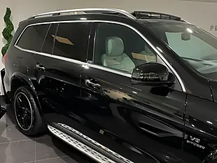 Used 2016 Mercedes-Benz Gl Class GL63 AMG Black - Interior and Exterior details 10