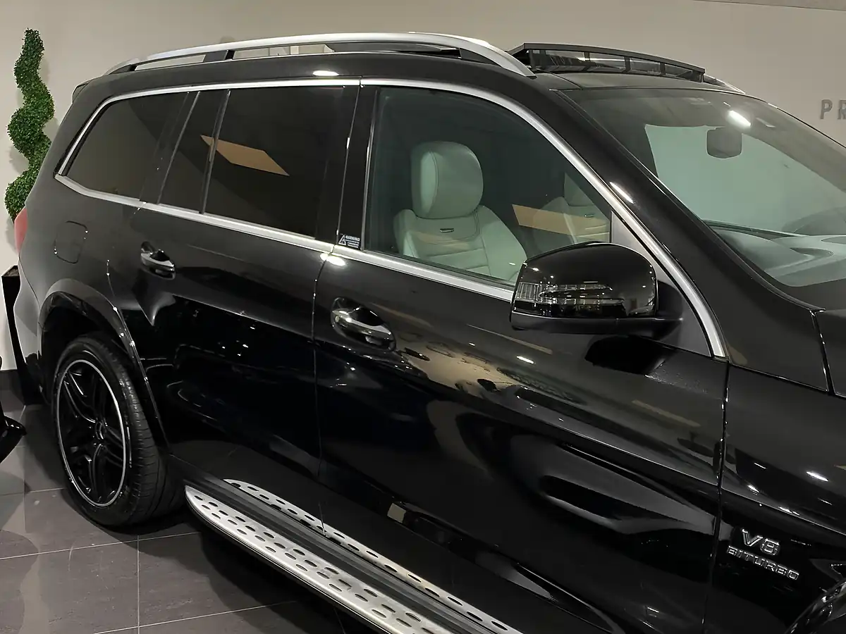 Used 2016 Mercedes-Benz Gl Class GL63 AMG Black - Interior and Exterior details 10