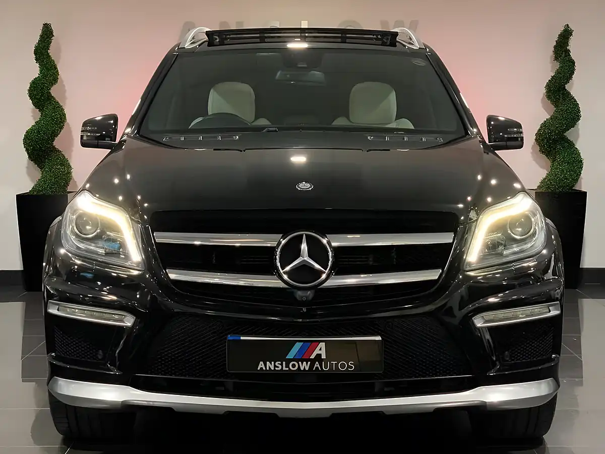 Used 2016 Mercedes-Benz Gl Class GL63 AMG Black - Interior and Exterior details 15