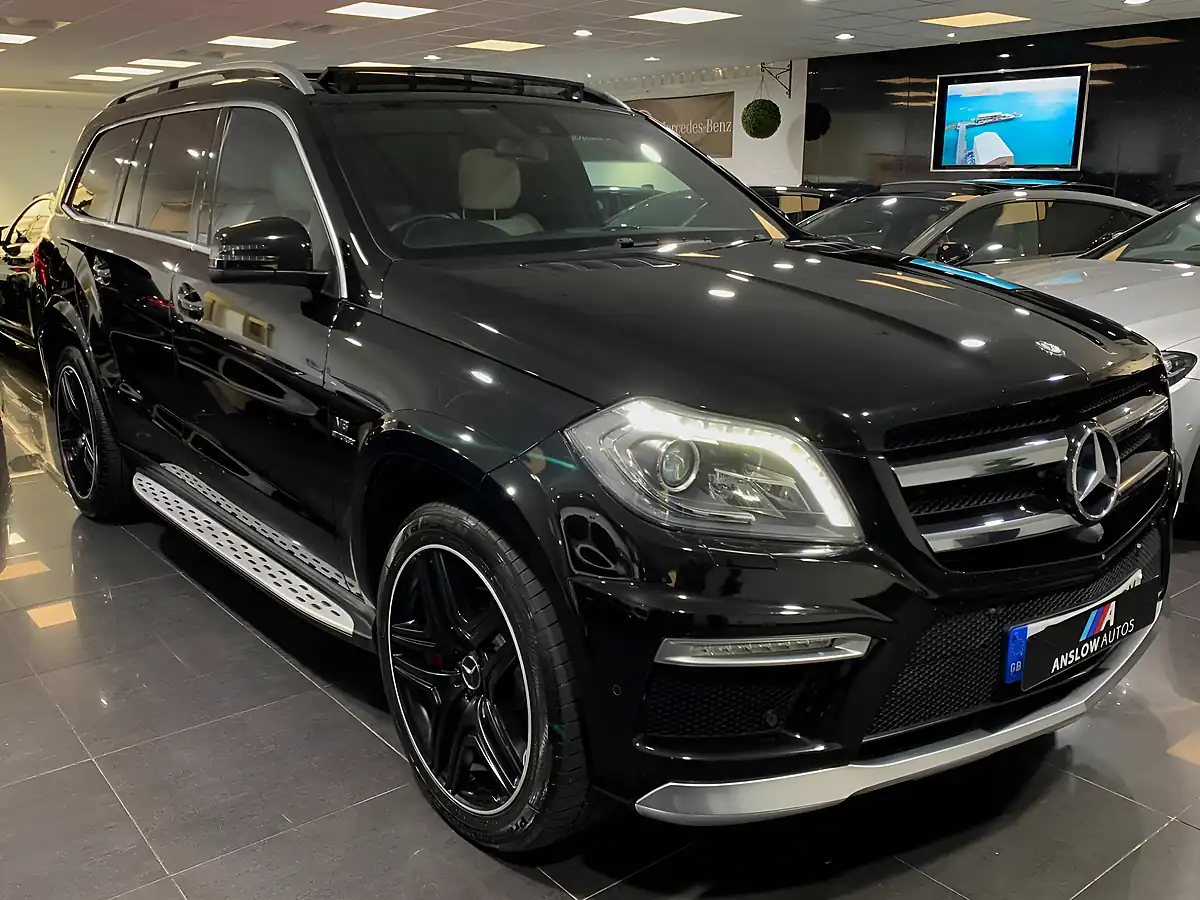 Used 2016 Mercedes-Benz Gl Class GL63 AMG Black - Interior and Exterior details 16