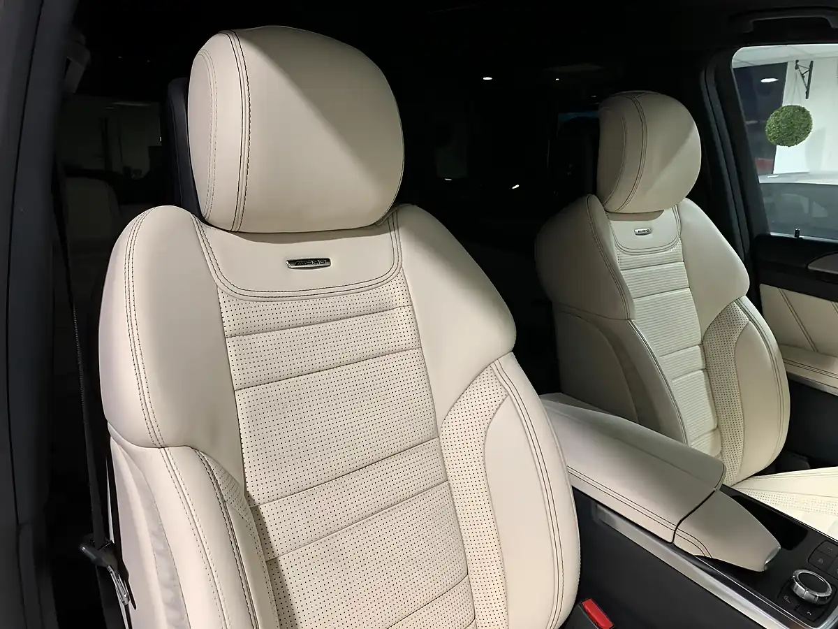 Used 2016 Mercedes-Benz Gl Class GL63 AMG Black - Interior and Exterior details 7