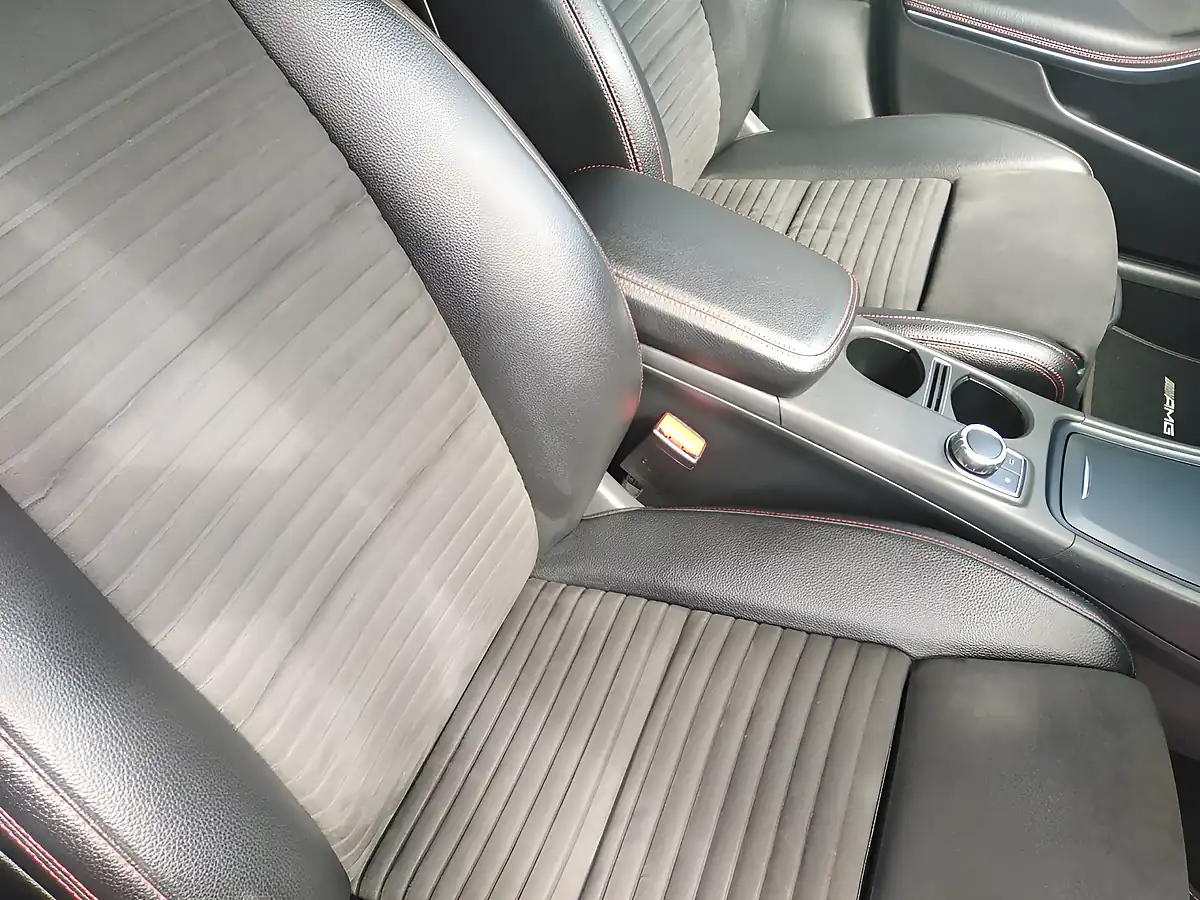 Used 2016 Mercedes-Benz Gla AMG Line Black - Interior and Exterior details 13