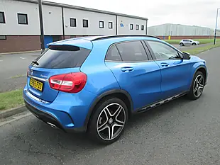 Used 2016 Mercedes-Benz Gla AMG Line Blue - Interior and Exterior details 4