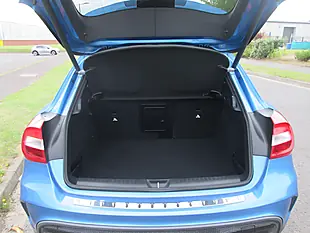 Used 2016 Mercedes-Benz Gla AMG Line Blue - Interior and Exterior details 9