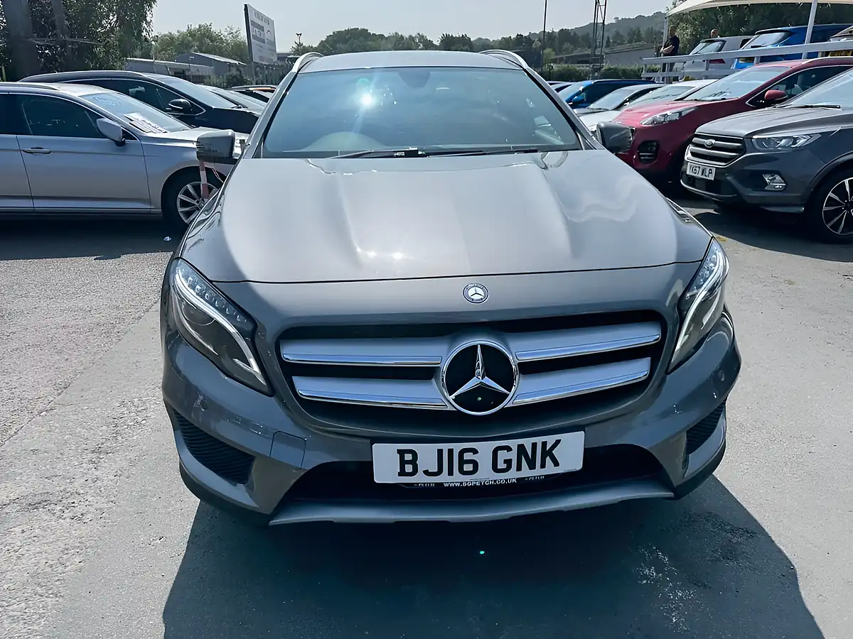 Used 2016 Mercedes-Benz Gla AMG Line Grey - Interior and Exterior details 10