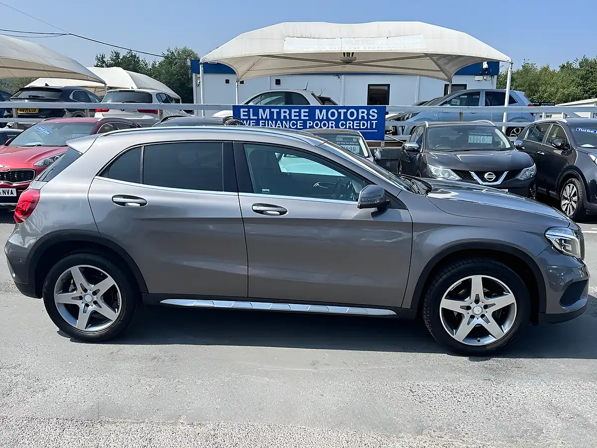 Used 2016 Mercedes-Benz Gla AMG Line Grey - Interior and Exterior details 4