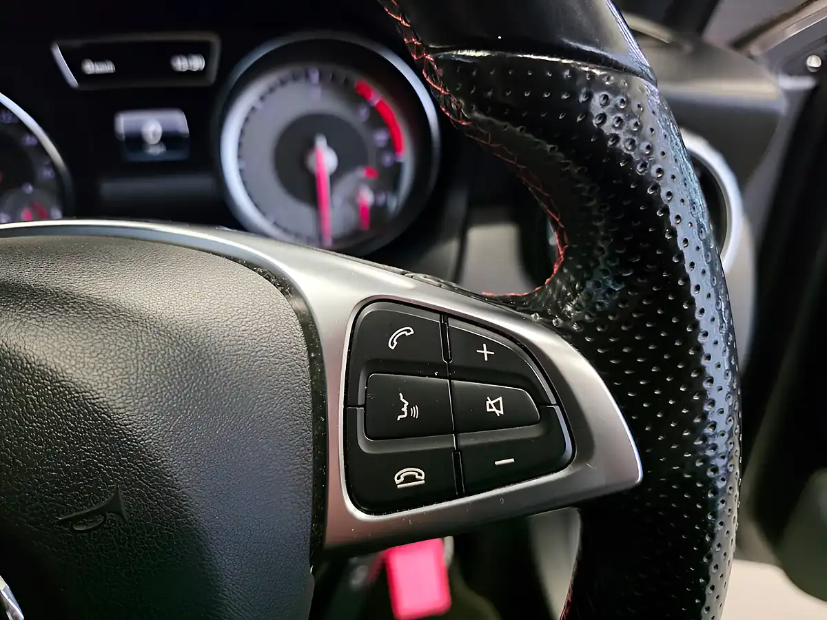 Used 2016 Mercedes-Benz Gla AMG Line Grey - Interior and Exterior details 19