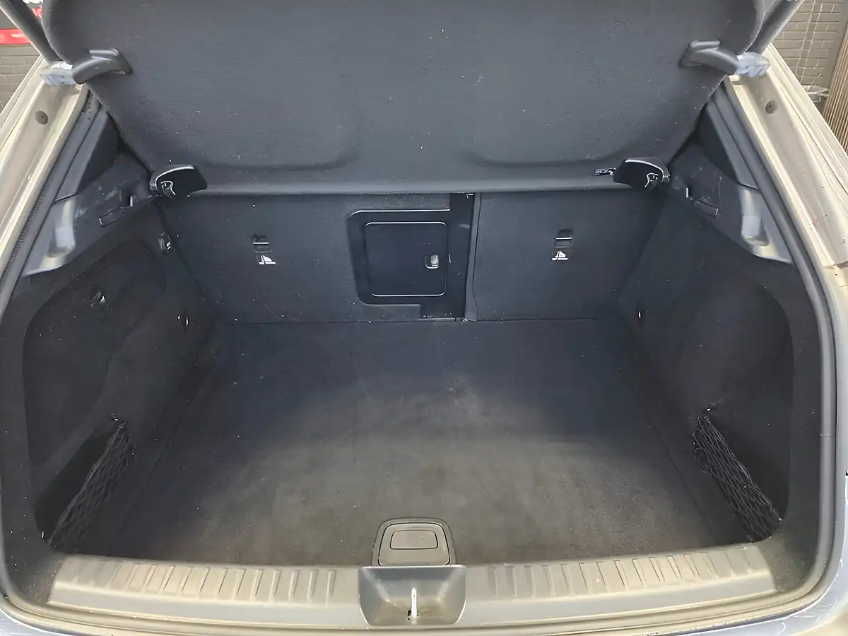 Used 2016 Mercedes-Benz Gla AMG Line Grey - Interior and Exterior details 20