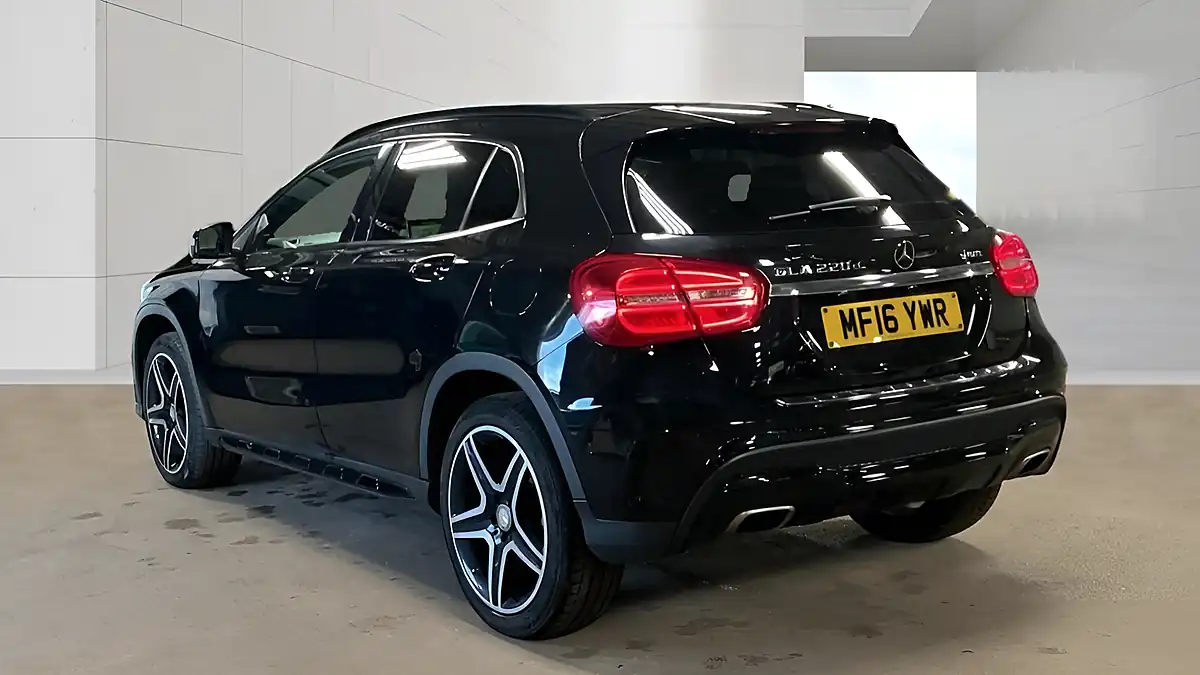 Used 2016 Mercedes-Benz Gla AMG Line (premium) Black - Interior and Exterior details 7