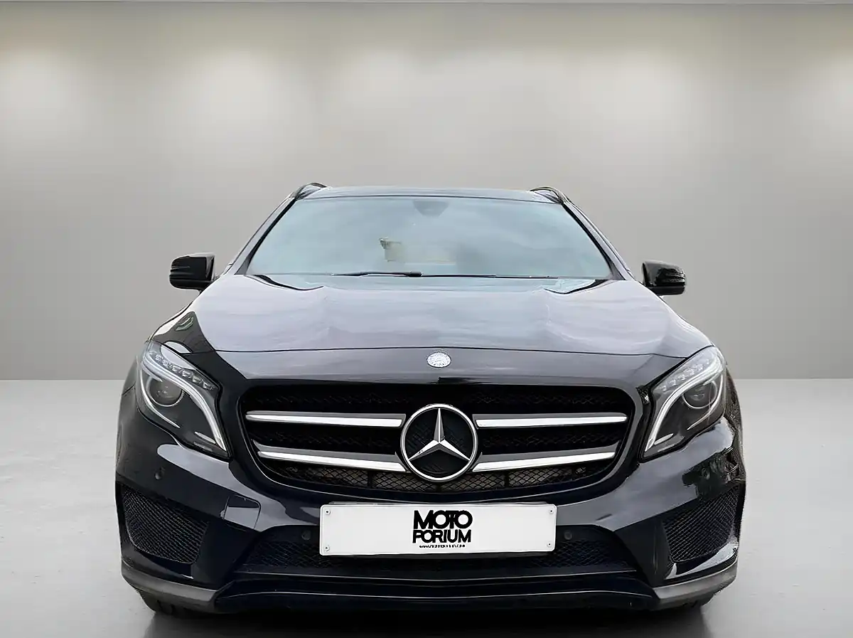Used 2016 Mercedes-Benz Gla AMG Line Premium Black - Interior and Exterior details 3