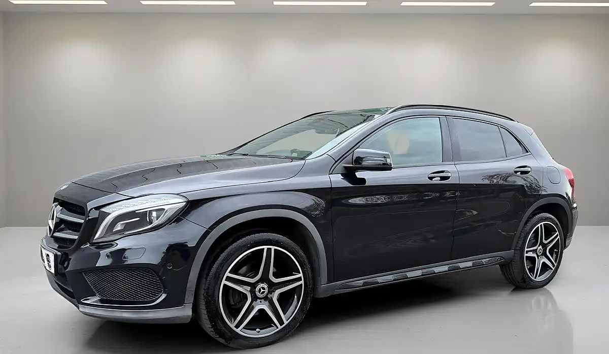 Used 2016 Mercedes-Benz Gla AMG Line Premium Black - Interior and Exterior details 7