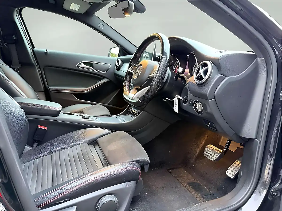 Used 2016 Mercedes-Benz Gla AMG Line Premium Black - Interior and Exterior details 8