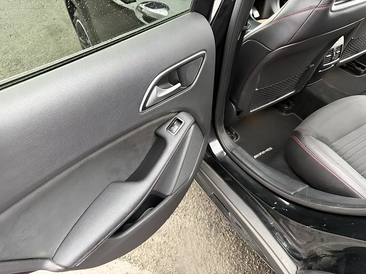 Used 2016 Mercedes-Benz Gla AMG Line Premium Plus Black - Interior and Exterior details 20