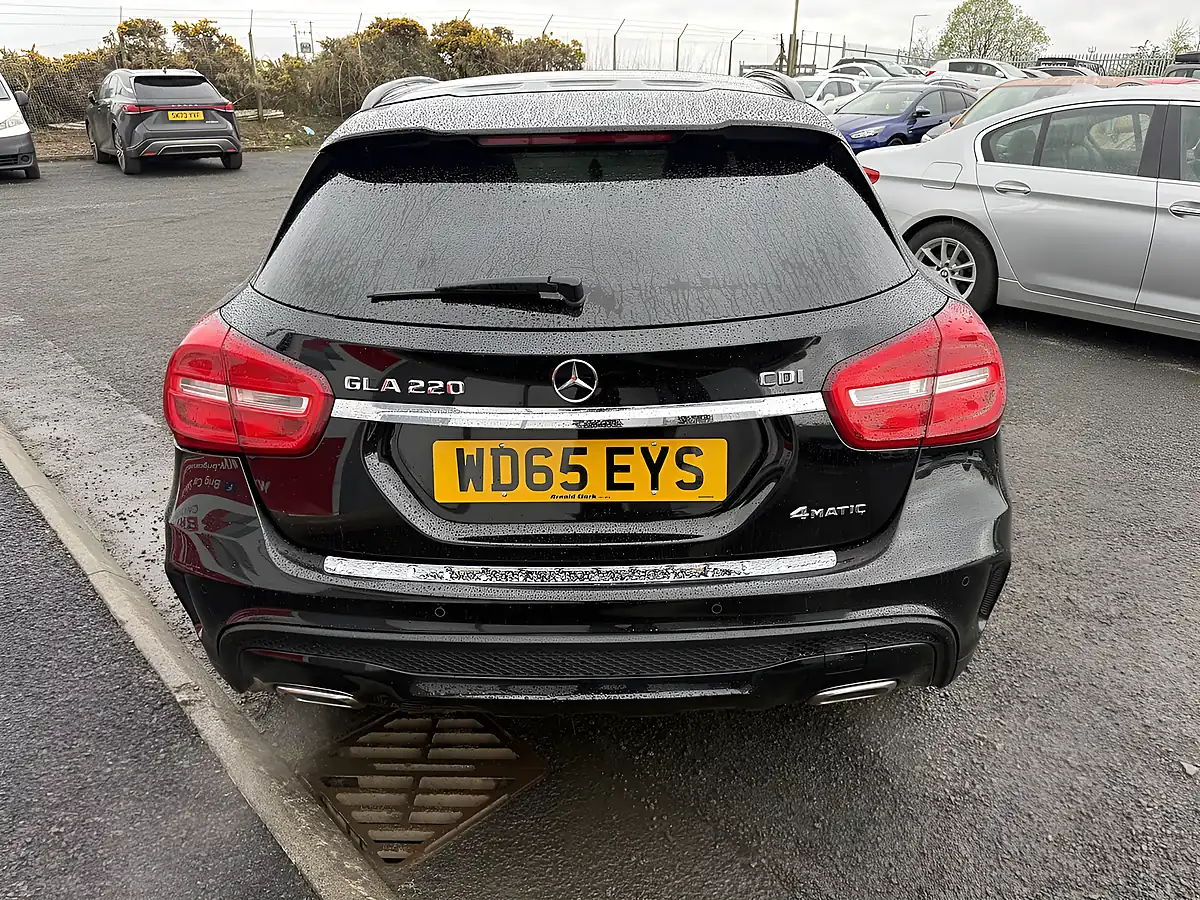 Used 2016 Mercedes-Benz Gla AMG Line Premium Plus Black - Interior and Exterior details 5