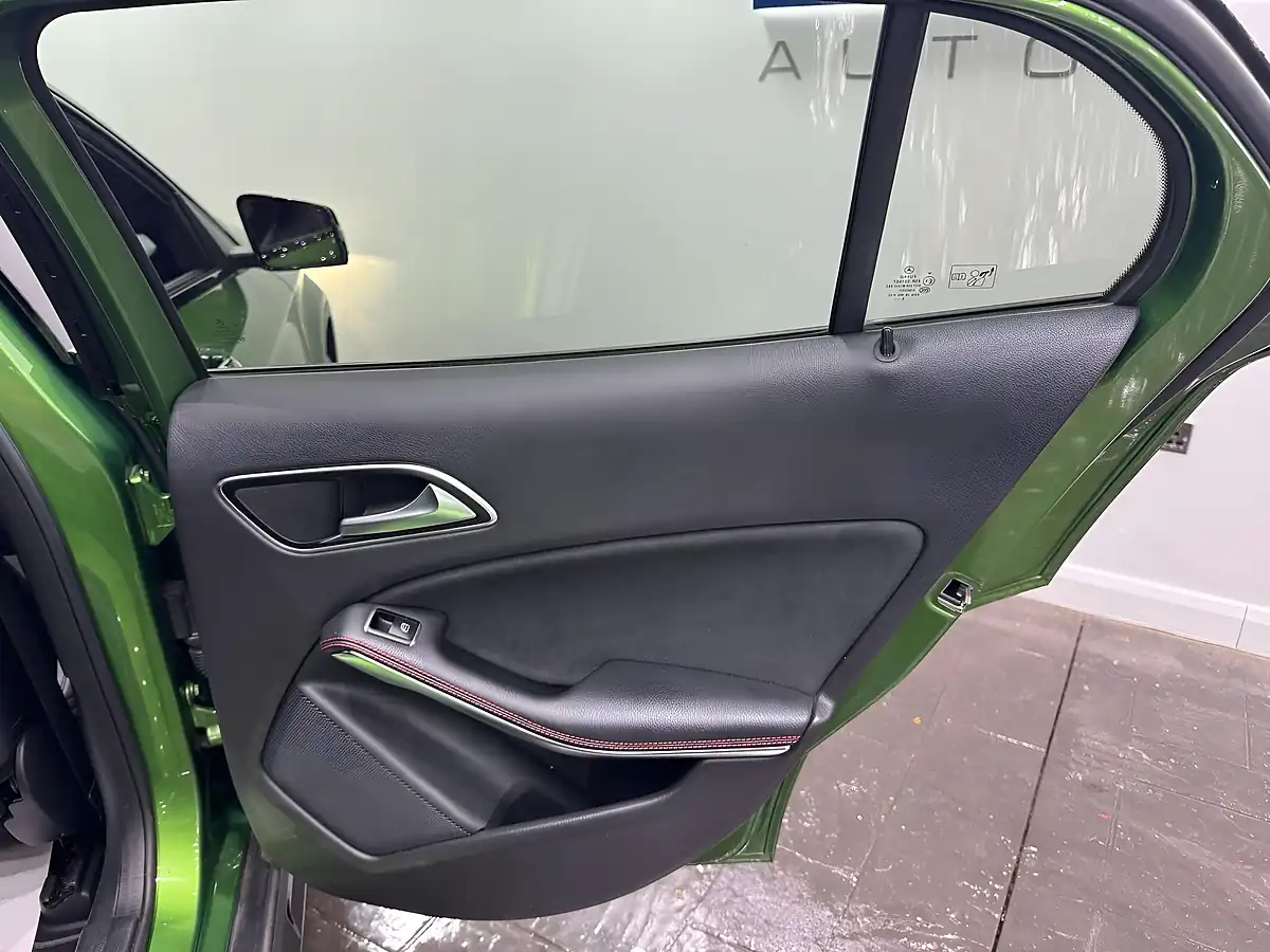 Used 2016 Mercedes-Benz Gla AMG Line (premium Plus) Green - Interior and Exterior details 17