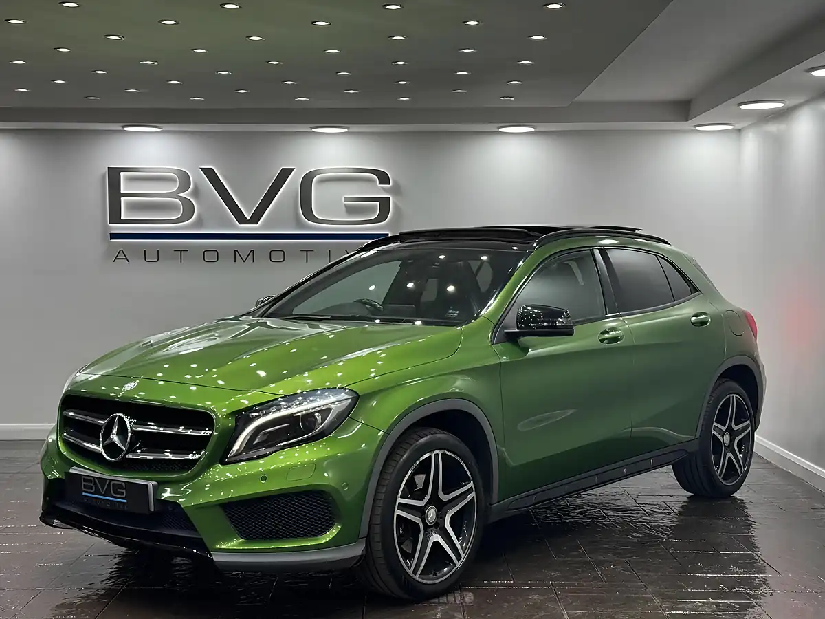 Used 2016 Mercedes-Benz Gla AMG Line (premium Plus) Green - Interior and Exterior details 5