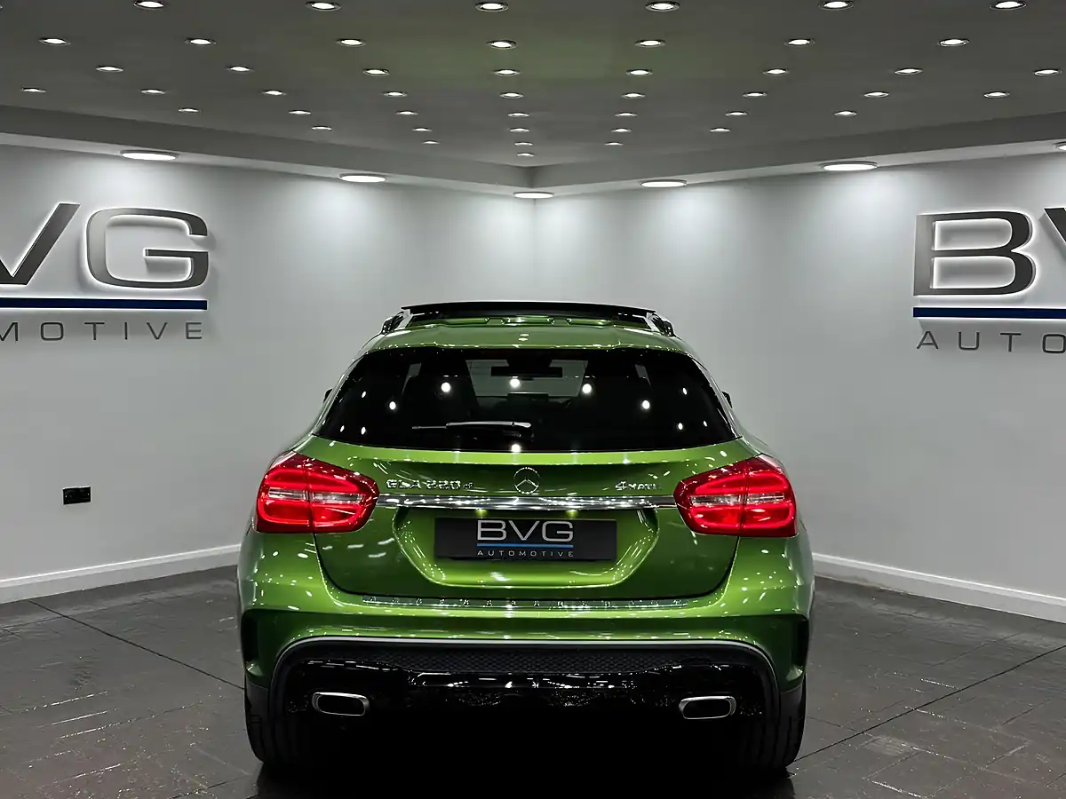 Used 2016 Mercedes-Benz Gla AMG Line (premium Plus) Green - Interior and Exterior details 8