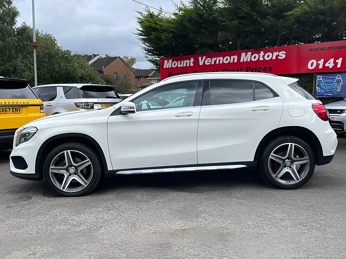 Used 2016 Mercedes-Benz Gla AMG Line (premium Plus) White - Interior and Exterior details 5