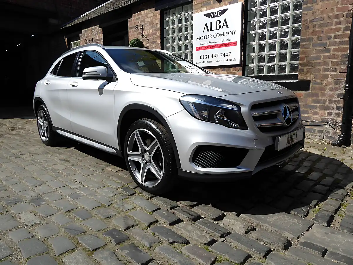 Used 2016 Mercedes-Benz Gla AMG Line Silver - Front View