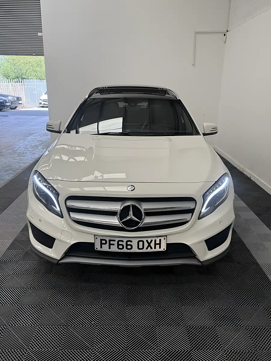 Used 2016 Mercedes-Benz Gla AMG Line White - Interior and Exterior details 2