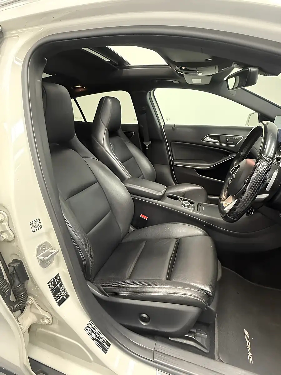 Used 2016 Mercedes-Benz Gla AMG Line White - Interior and Exterior details 8