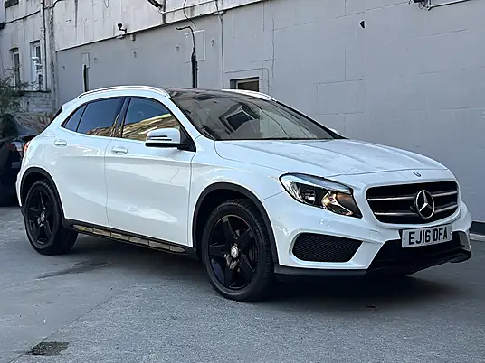 2016 Mercedes-Benz GLA GLA200d AMG Line