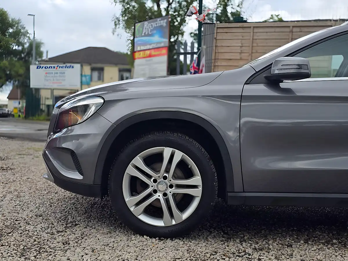 Used 2016 Mercedes-Benz Gla Sport Grey - Interior and Exterior details 15