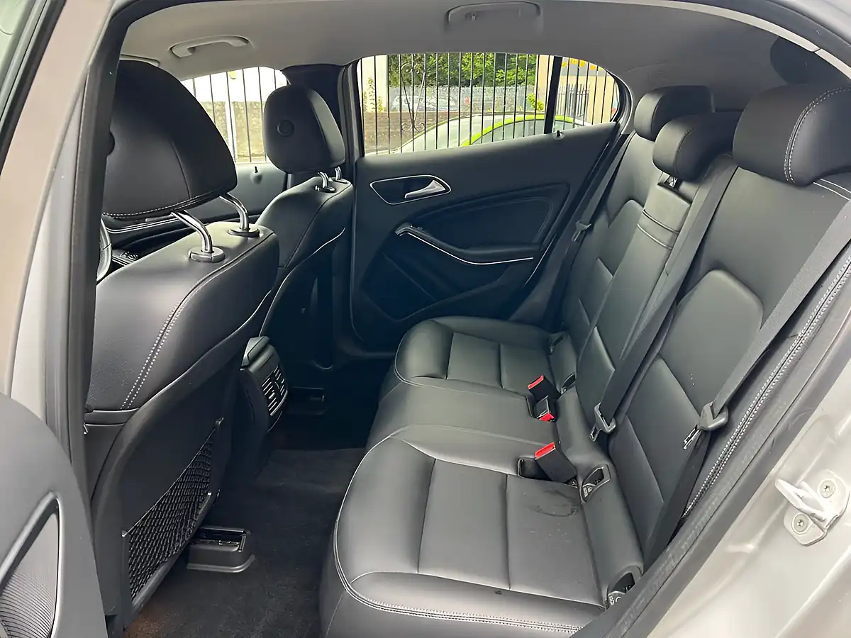 Used 2016 Mercedes-Benz Gla Sport (premium) Silver - Interior and Exterior details 16