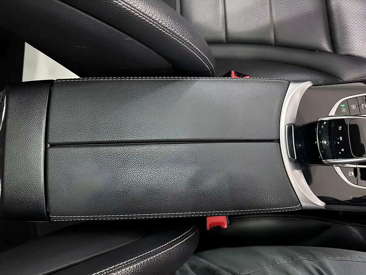 Used 2016 Mercedes-Benz Glc AMG Line (premium) Black - Interior and Exterior details 16
