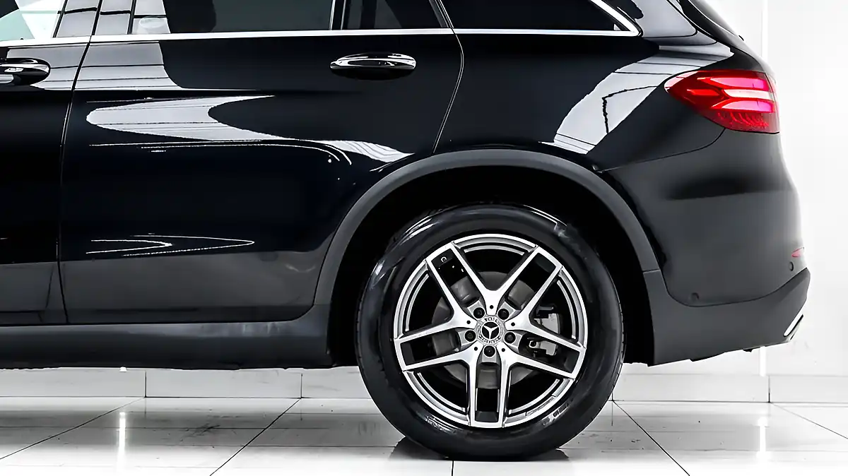 Used 2016 Mercedes-Benz Glc AMG Line Premium Plus Black - Interior and Exterior details 11