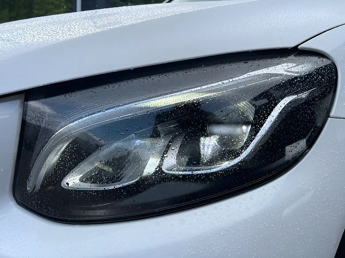 Used 2016 Mercedes-Benz Glc AMG Line (premium Plus) White - Interior and Exterior details 10