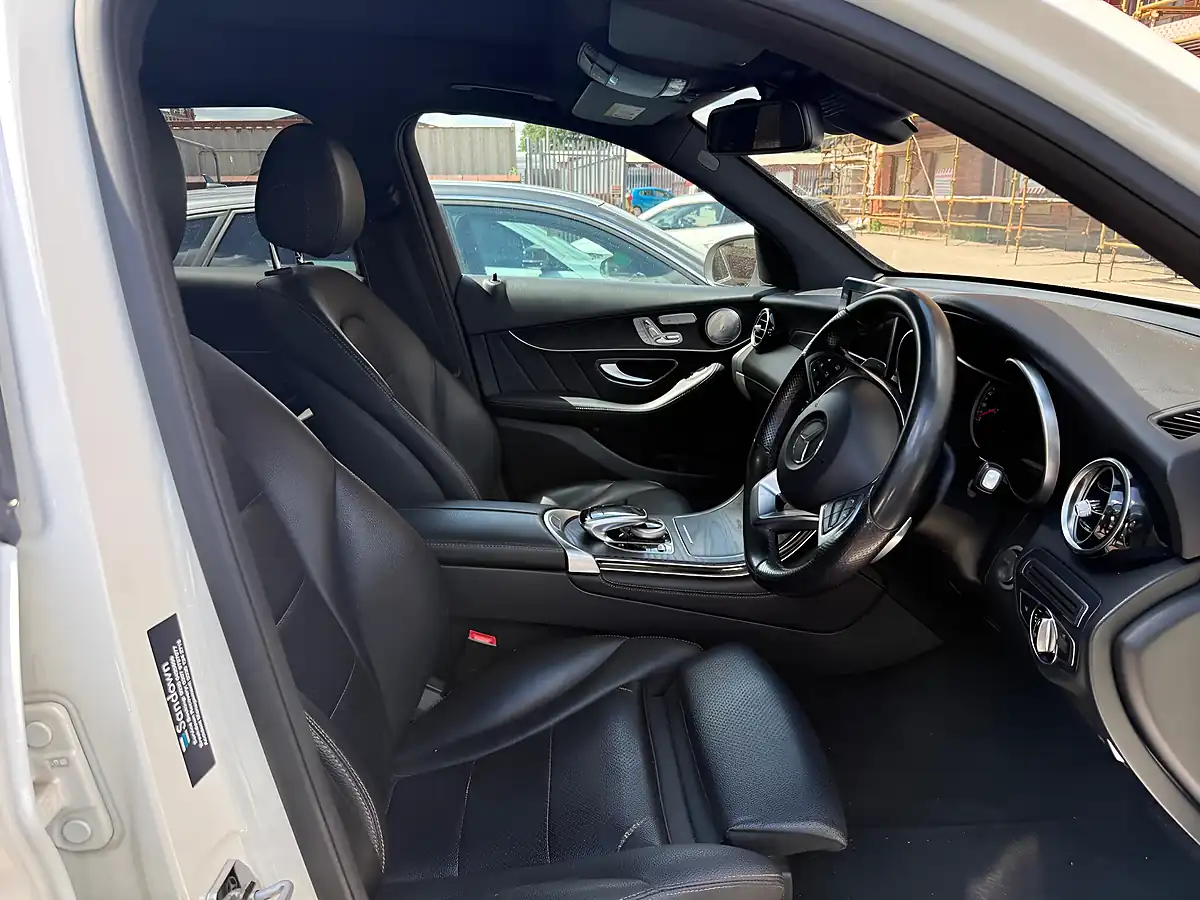 Used 2016 Mercedes-Benz Glc AMG Line (premium) White - Interior and Exterior details 5