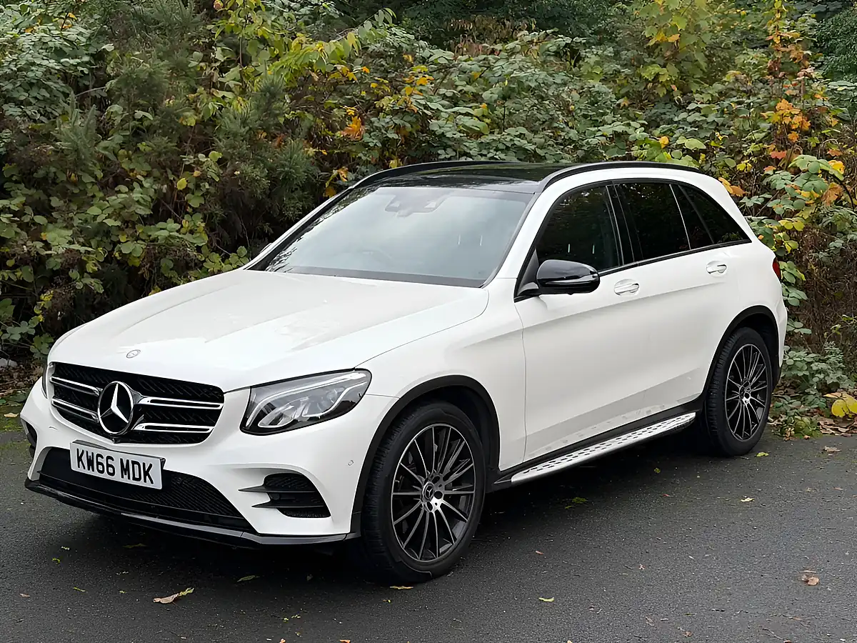 Used 2016 Mercedes-Benz Glc AMG Line (premium) White - Interior and Exterior details 10