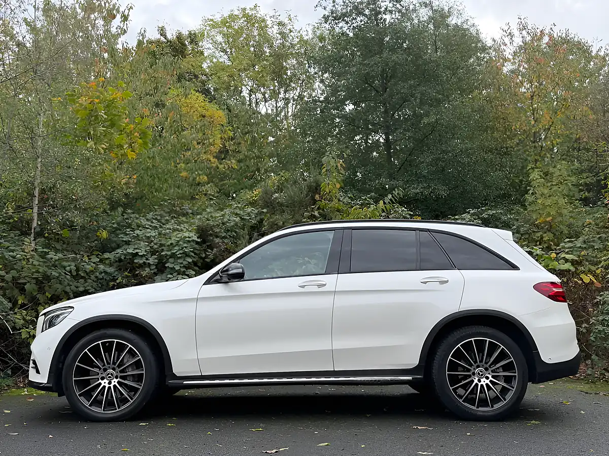 Used 2016 Mercedes-Benz Glc AMG Line (premium) White - Interior and Exterior details 11